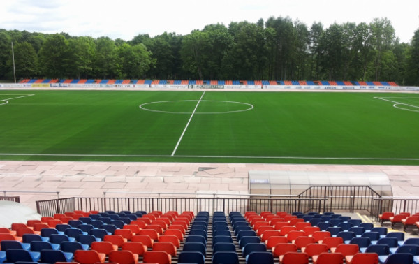 Gargždų miesto stadione - nauja danga