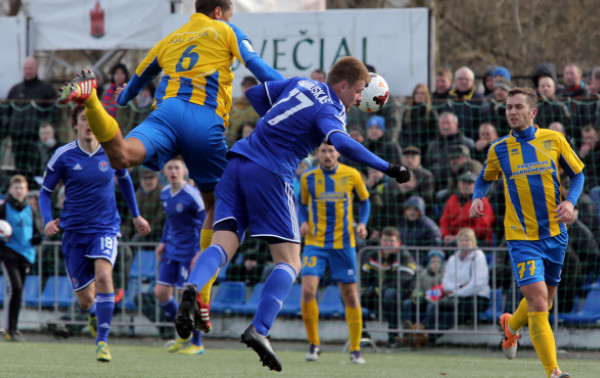 R.Abu Bakras Brazilijoje žaidė prieš pasaulio čempionate dalyvausiantį Iraną 
