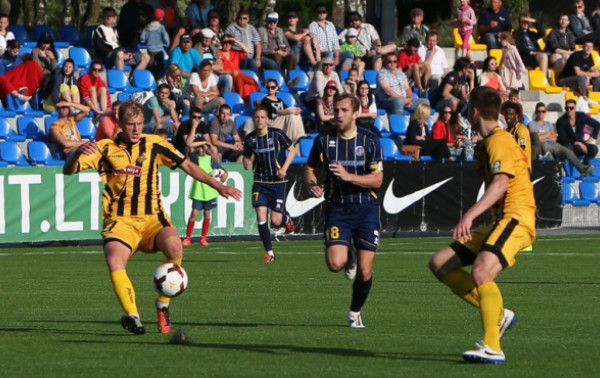 FC "Šiauliai" kimba į darbą