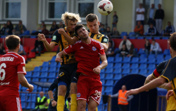 25-ojo turo apžvalga: prieš pertrauką - šventė čempionams