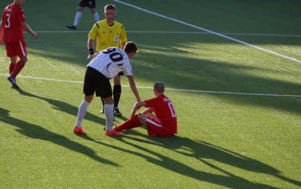 Dėl gautų kortelių diskvalifikacijų sulaukė septyni futbolininkai (papildyta)