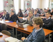 Artėjant 2015-ųjų sezonui klubai susipažino su naujovėmis ir laukiančiais iššūkiais