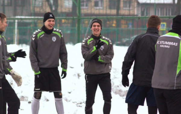 Debiutui „SMScredit.lt A lygoje“ besiruošiantis „Stumbras" stiprina savo gretas