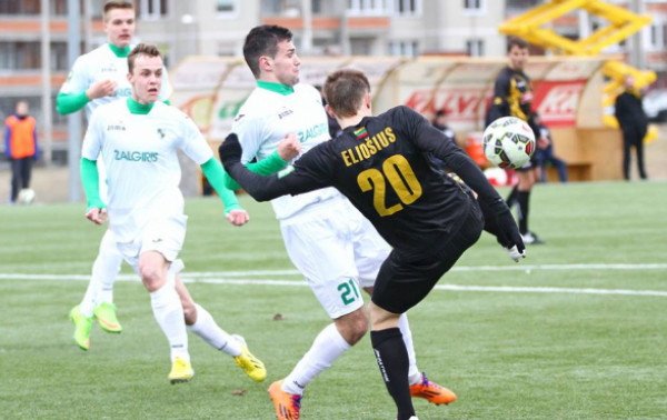 11-ojo turo anonsas: komandos grįžta į centrinius miestų stadionus