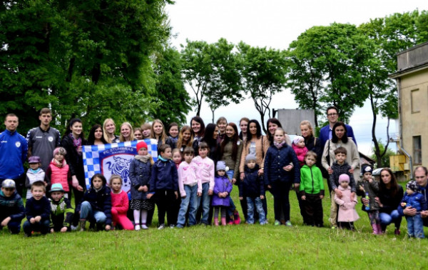 FC „Stumbras“ prisidėjo prie Žaliakalnio vaikų šventės