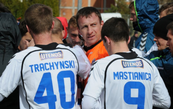 Trenerio nurodymai sklinda iš vartų