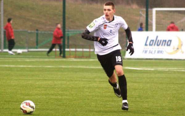 Jaunųjų „Stumbro“ žaidėjų rūpesčiai neapsiriboja futbolu