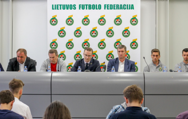 Prieš atsakingas rungtynes - palaikymas rinktinei