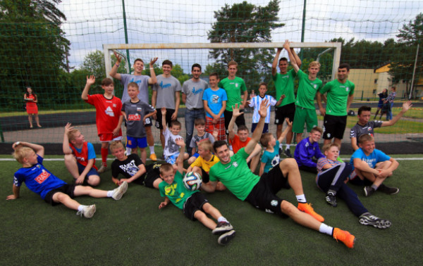 Žalgiriečiai patarimus dalino mažųjų futbolininkų šventėje