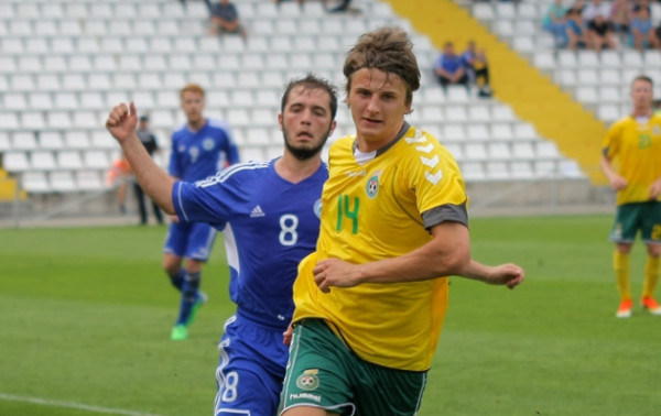 Akademijos jaunimas skleidžia sparnus