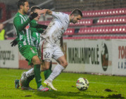 Bronza vis dar laukia savo laimėtojo