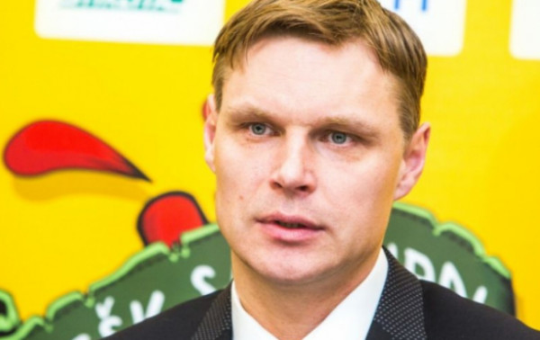 Su Lietuvos rinktine į Rumuniją ir Rusiją vyks 10 „SMScredit.lt A lygos“ futbolininkų