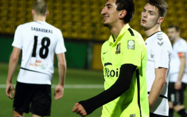 D. Aršakianas artimiausiame mače nerungtyniaus 