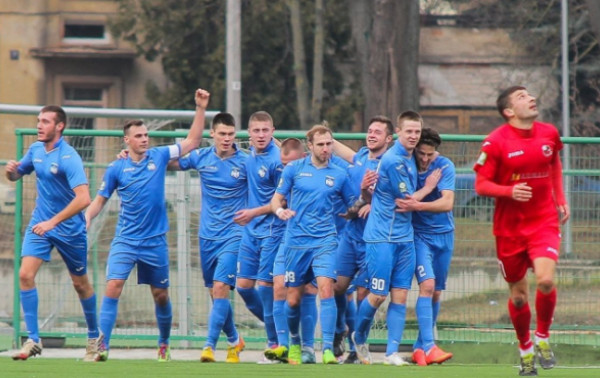 V turo anonsas: rimčiausias išbandymas „Lietavai“