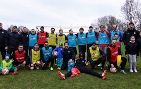 Drąsiausi „Žalgirio“ gerbėjai treniravosi su komanda