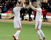 Plonu ledu vaikščiojusi „Sūduva“ atlaikė autsaiderių šturmą