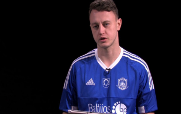 „Laiko mašinoje“ – A.Buinickio smūgis į Estijos rinktinės vartus