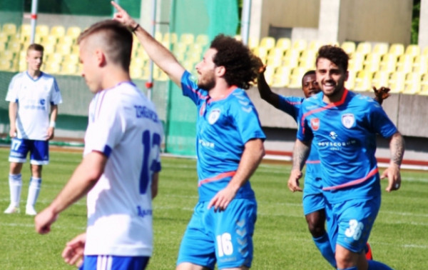 „Stumbras“ skaudžiai dūrė klydusiam „Uteniui“