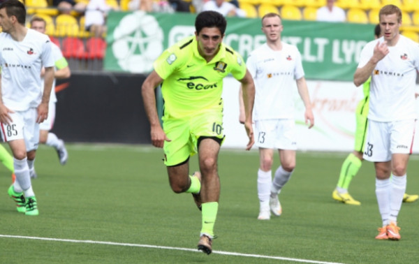 Nerimtas interviu su D.Aršakianu: „Mano religija – futbolas. Ją keisti – nuodėmė“