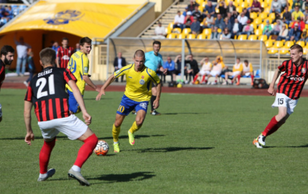 Pirmasis R.Gedmino įvartis atėmė taškus iš lyderių