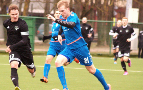 „Stumbras“ atsisveikino su dviem futbolininkais