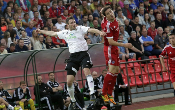 Gretų perrikiavimo metas baigėsi