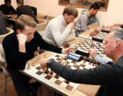 „Trakai“ žaidė šachmatais ir reiškė paramą M.Carlsenui