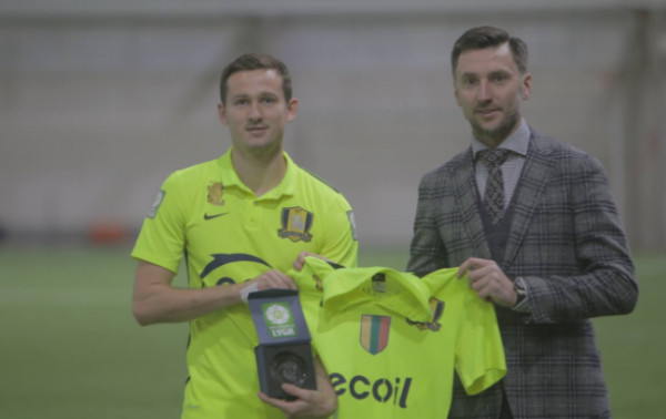 „Auksinė širdis“ – ant rinktinės puolėjo krūtinės