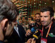Legendinis Portugalijos futbolininkas L.Figo turi lūkesčių Lietuvoje