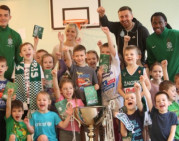 Žalgiriečiai futbolo gudrybių mokė pačius mažiausius