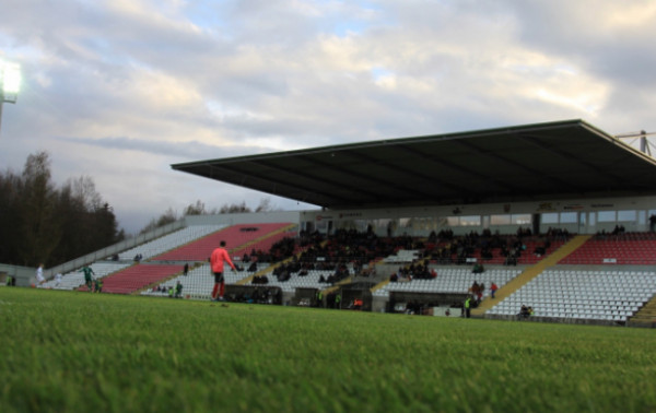 Keturios IX-ojo A lygos turo intrigos (anonsas)