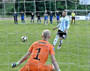 „Jonava“ po baudinių serijos įveikė danus