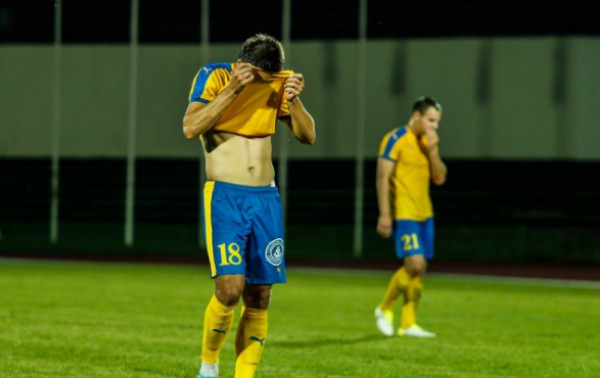 Trys A lygos XXI turo intrigos (anonsas)