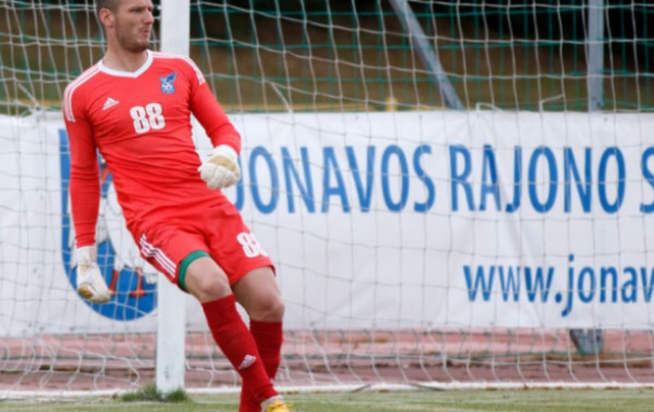 „Jonavos“ vartininkas T. Simaitis nepanoro likti Azerbaidžane