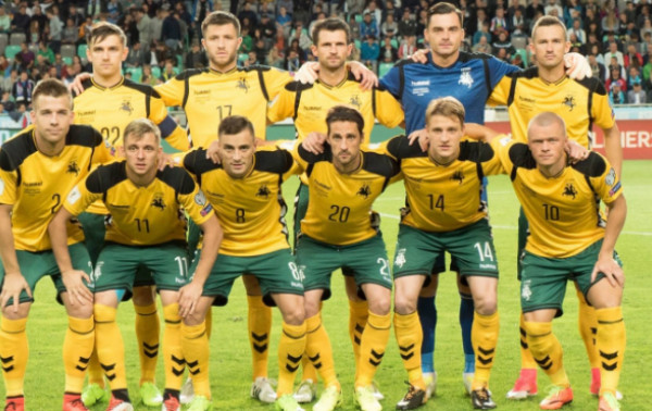 Nacionalinė rinktinė slovėnų puolimui priešnodžių nesurado