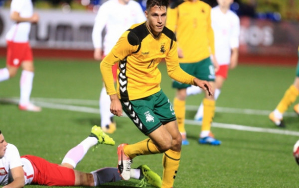 Jaunimo rinktinė po atkaklios kovos nusileido Lenkijai