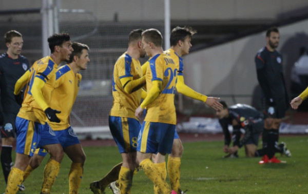 „Stumbro“ komandai „Atlantas“ toliau lieka neįveikiamas