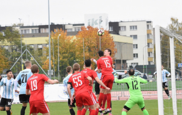 Vėl penkis sykius įmušusi „Sūduva“ pergalingą žygį pratęsė ir Jonavoje