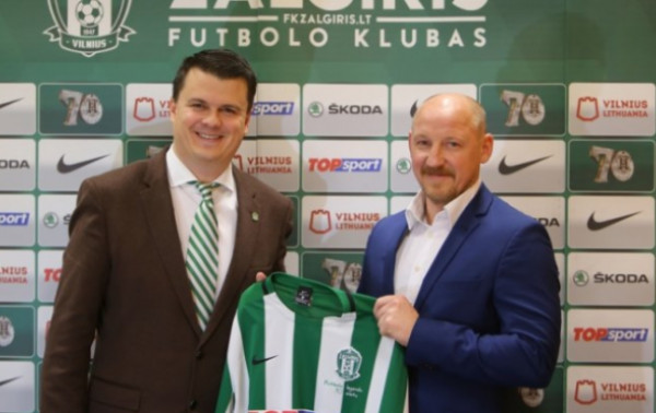Vicečempionus į priekį ves treneris A.Skarbalius