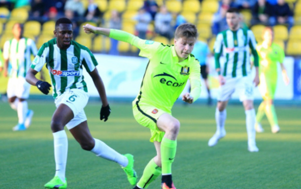 Spręsti M. Maksimovo bylos FIFA neskuba