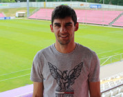 Čempionai gretas sustiprino anksčiau Australijoje žibėjusiu futbolininku