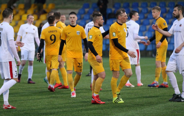 Tyrimas dėl „Palangos“ ir „Sūduvos“ rungtynių buvo nutrauktas