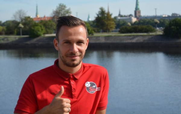 D. Offenbacheris prieš kelionę į Marijampolę klausė draugo patarimo