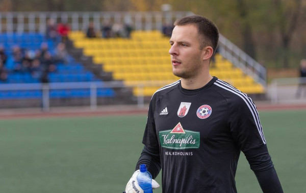 Debiutantai pralaimėjo pirmą kontrolinį mačą