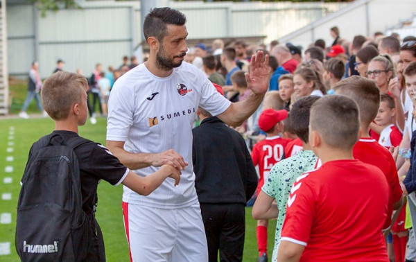 Kovoms Europoje pamatus klojantys favoritai bėdų neturėjo (turo apžvalga)