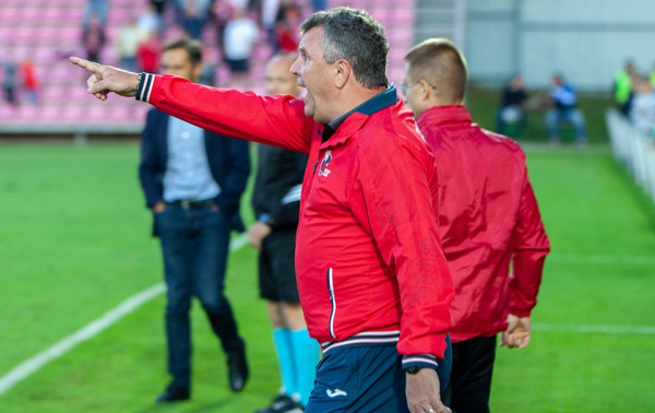 V. Čeburinas: „Mūsų užduotis – pateisinti sirgalių lūkesčius“