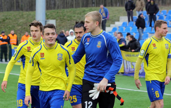 Ketverius metus Prancūzijoje praleidęs vartininkas grįžo į Lietuvą