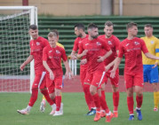 Čempionų sugrįžimas pažymėtas P. Golubicko benefisu