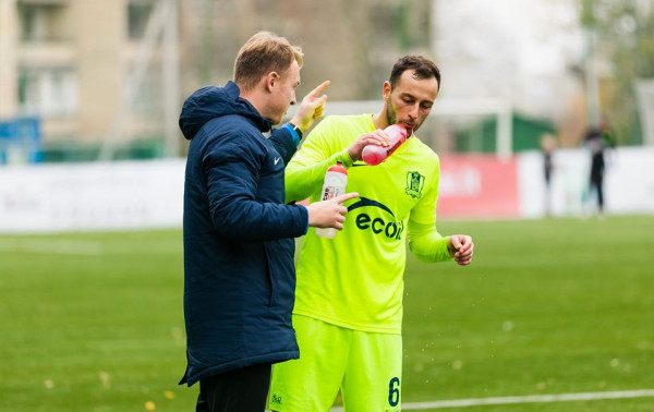 Vienas vyriausių „Riterių“ žaidėjų su komanda pradės ketvirtą sezoną