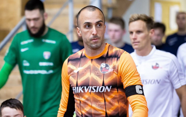 „Sūduvos“ vartininkas gerai leidžia laiką ir likęs Lietuvoje